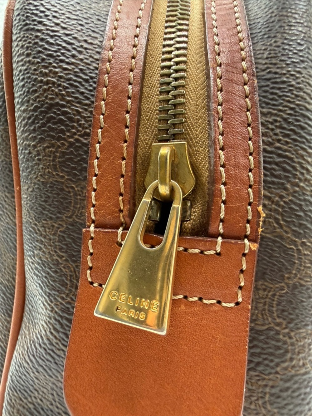 A+ condition Céline Vintage Macadam satchel bag - Picture 5 of 14